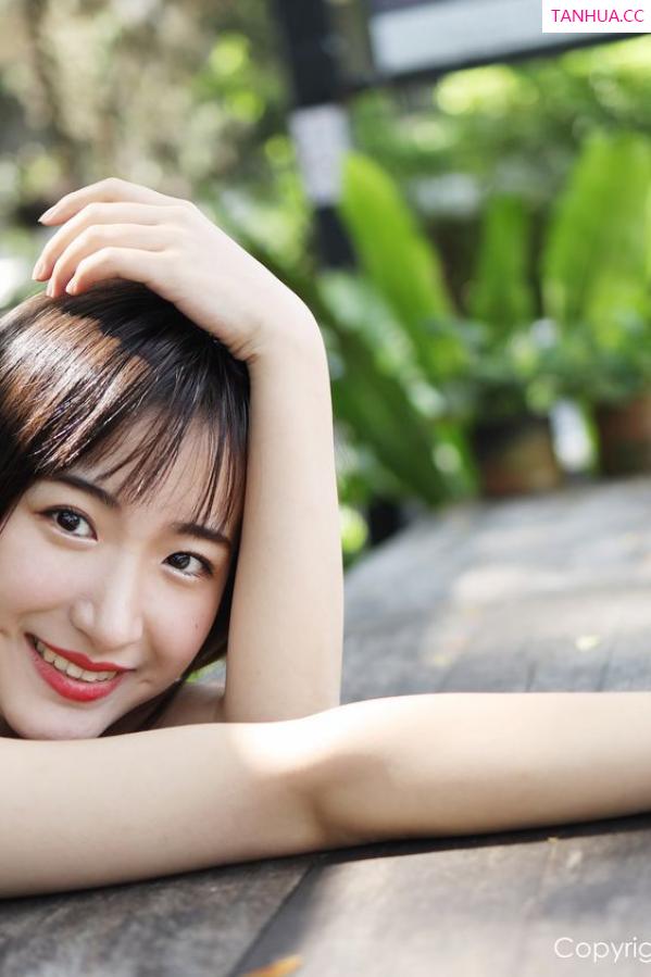 龚天艺 艺儿拿铁 [XIUREN]高清写真图 2019.12.30 艺儿拿铁第39张图片